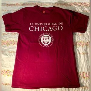 University of Chicago Shirt - Size Medium